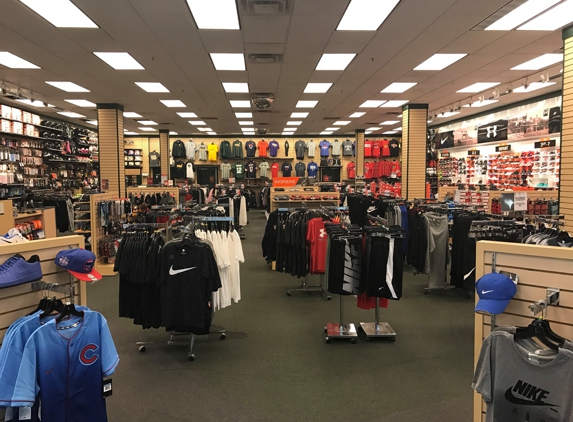 Hibbett Sports - Moline, IL