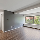 Hines Park Place - Apartments