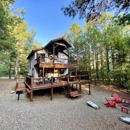 Aiukli Pine View Cabins - Log Cabins, Homes & Buildings