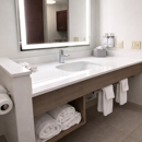 Holiday Inn Express & Suites Pierre-Fort Pierre by IHG