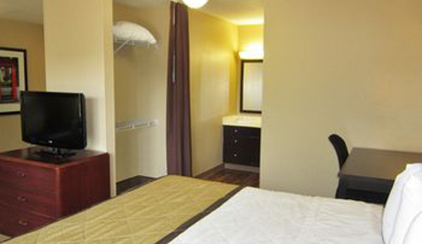 Extended Stay America - Phoenix - Airport - E. Oak St. - Phoenix, AZ