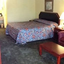 GuestHouse Inn & Suites Bayou La Batre/Mobile - Hotels