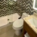 Super 8 by Wyndham Brooklyn Williamsburg - Hotels