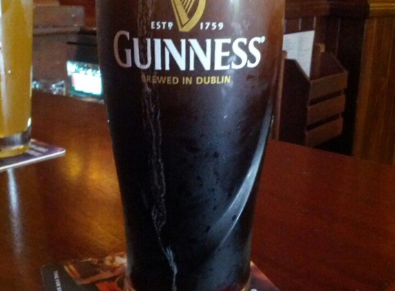 The Curragh Irish Pub - Chicago, IL