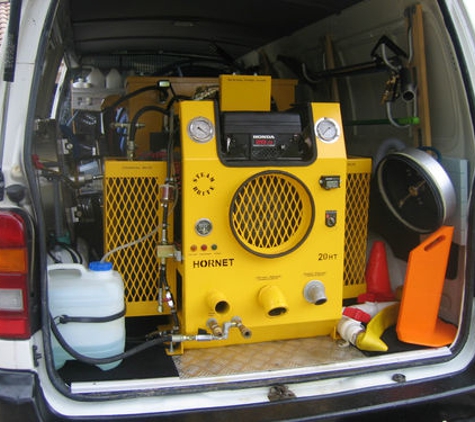 Ezy Dry Carpet Cleaning - Woollamia, NSW. The latest truck mount equipment. Made in the USA.