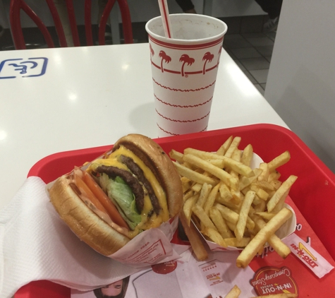 In-N-Out Burger - Morgan Hill, CA