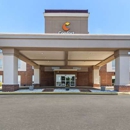 Comfort Suites - Motels