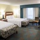 Hampton Inn & Suites St. Louis at Forest Park - Hotels