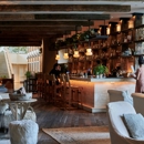 Juniper Lounge and Garden - Bars