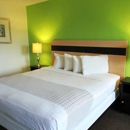 Roomba Inn & Suites - Kissimmee - Hotels