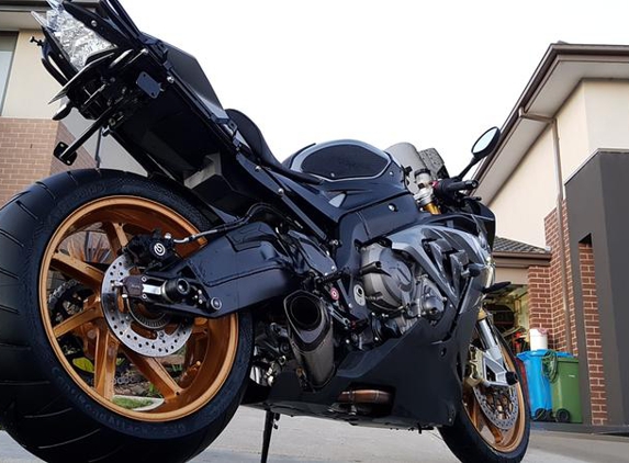 Holeshot Motorcycle Accessories - Melbourne, VIC. Love my tyres, the right choice for the right price !!