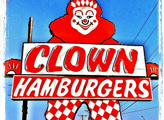 Clown Burger Too - Haltom City, TX