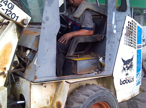 East Tennessee Boat and Truck Repair - La Follette, TN