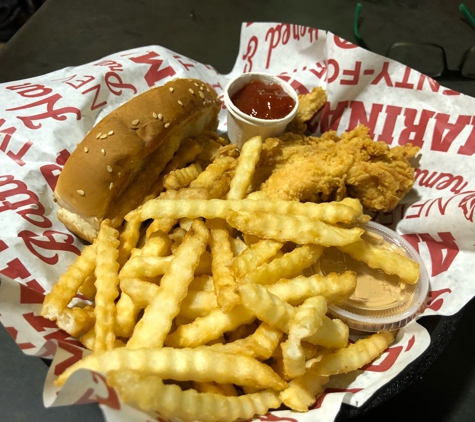 Raising Cane's Chicken Fingers - Plano, TX