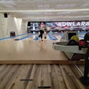 Bowlarama Lanes - Bowling