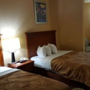 Days Inn & Suites by Wyndham McAlester - Motels