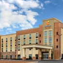 Comfort Suites - Motels