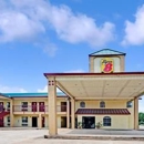 Super 8 by Wyndham Dallas South - Hotels