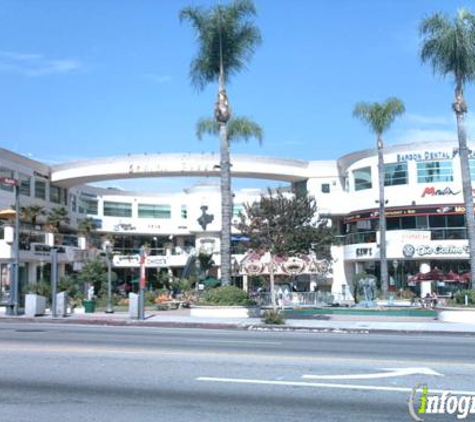 California Pizza Kitchen - Encino, CA