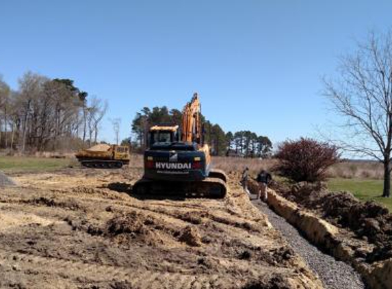 C & W Grading & Excavating - Elizabeth City, NC