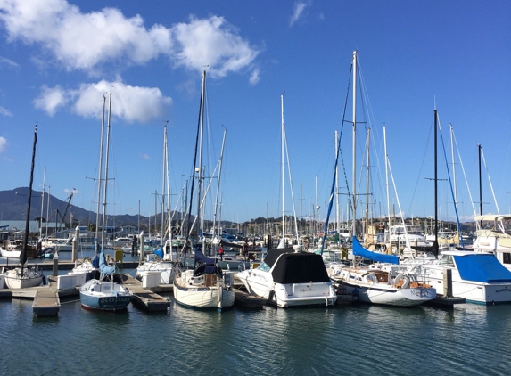 Modern Sailing School & Club - Sausalito, CA