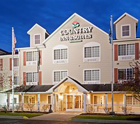 Country Inns & Suites - Springfield, OH