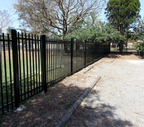Hills Fencing Pty Ltd - Slacks Creek, QLD