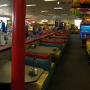 Chuck E. Cheese's - Pizza
