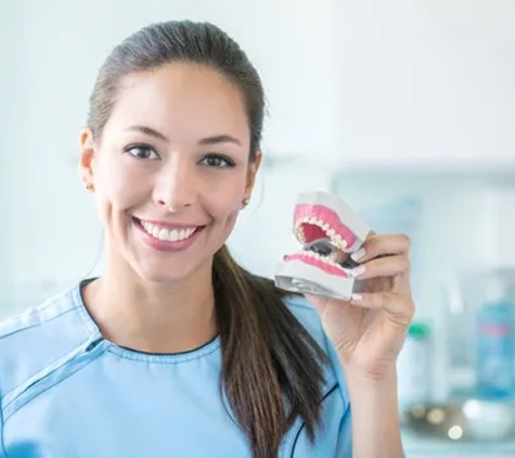 Kenyon -Smith Denture Clinic - Fitzroy, VIC