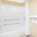 Travelodge by Wyndham Chattanooga/Hamilton Place - Hotels