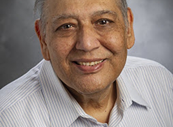 Dilip Kantilal Shah, MD - Gurnee, IL