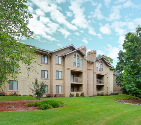 Harbor Pointe Apartments - Sandy Springs, GA