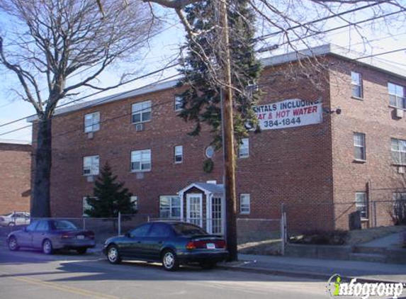 Hillview Apartments - Bridgeport, CT