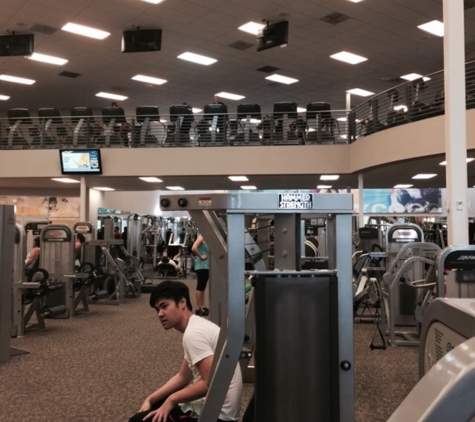 LA Fitness - Snellville, GA