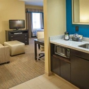 Hampton Inn & Suites St. Petersburg/Downtown - Hotels