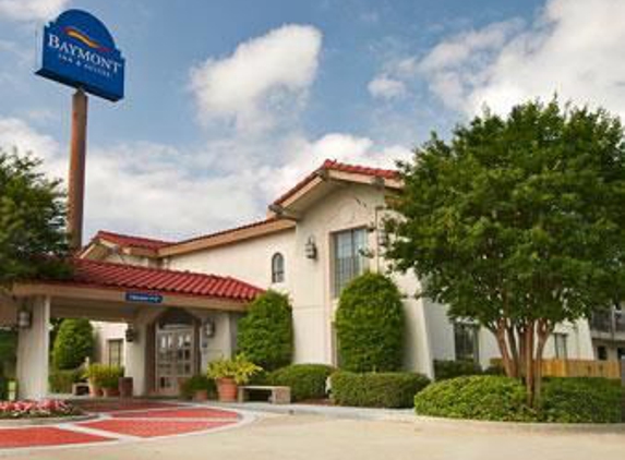 Baymont Inn & Suites - Houston, TX