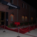 Grooves Restaurant and Lounge - Bars
