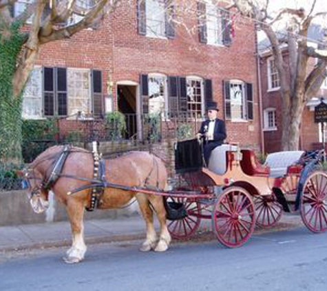 The Inn at Court Square - Charlottesville, VA