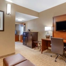 Comfort Suites North - Motels