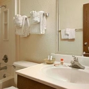 Super 8 by Wyndham Carlsbad - Hotels