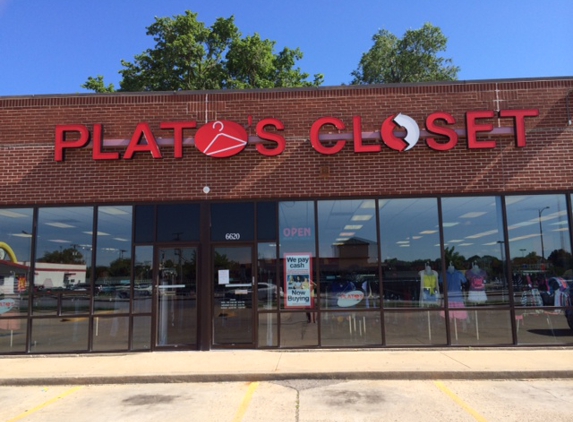 Plato's Closet - Shawnee Mission, KS