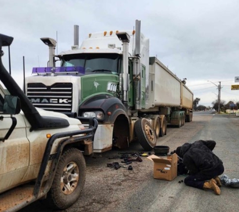 West Wyalong Service & Repairs Pty Ltd - Wyalong, NSW
