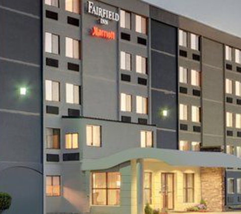 Fairfield Inn & Suites - Woburn, MA