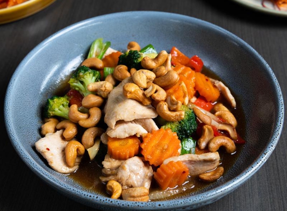 Thai Tamarind - Victoria Point, QLD. My Favourite. Cashew chicken.