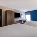 Holiday Inn Express & Suites Central Omaha by IHG - Hotels