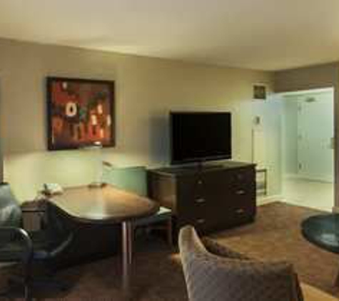 DoubleTree by Hilton Sacramento - Sacramento, CA