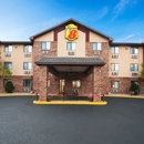 Super 8 by Wyndham Peoria - Motels