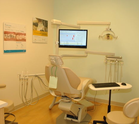 Clovis Crossing Dental Group and Orthodontics - Clovis, CA