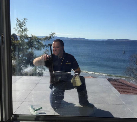 A -Grade Cleaning - Kingston, TAS