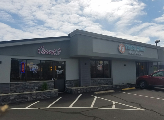 Carvel - Bristol, CT. Fresh Worx awesome burgers, gyros, and fries
